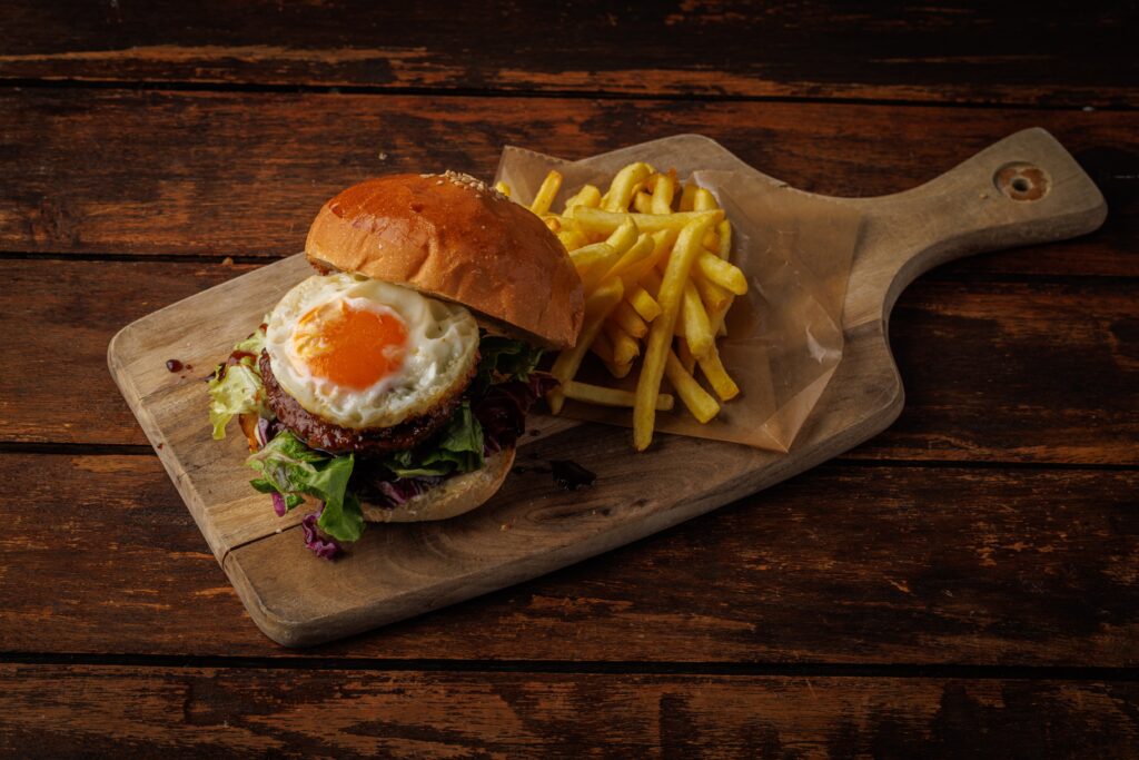 町田日本一醤油の照り焼き薬師バーガー