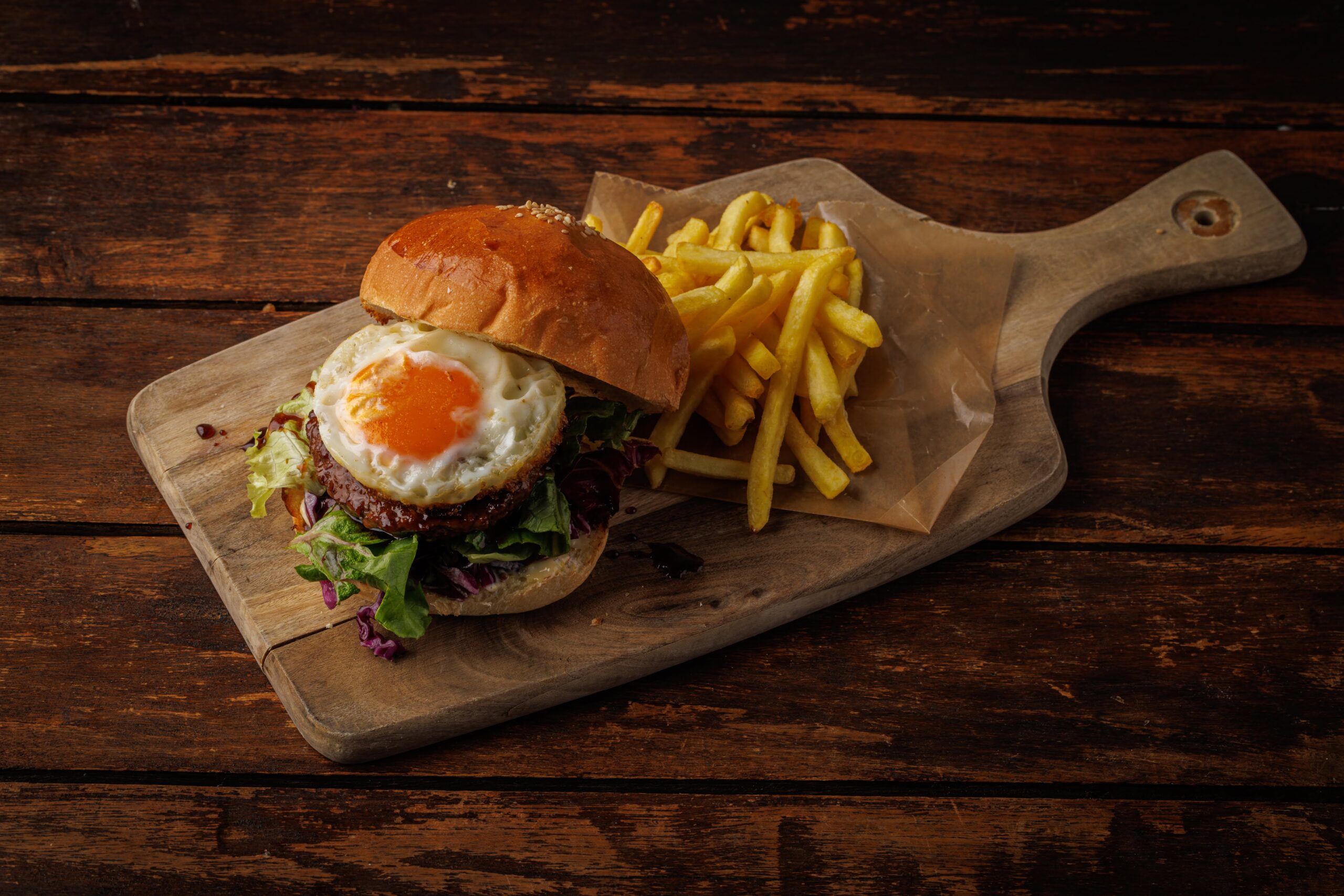 町田日本一醤油の照り焼き薬師バーガー